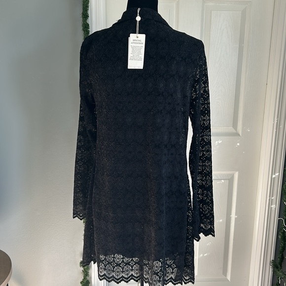 SMALL Chelsea & Violet Dress - Picture 7 of 12